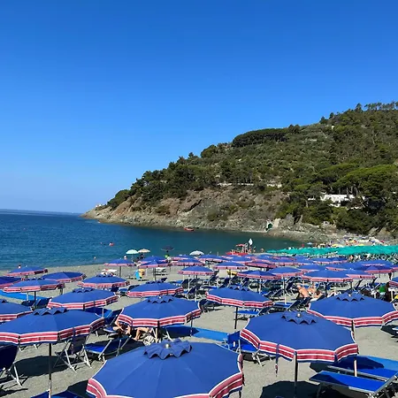 Villino Aranci Nuovo Bilocale In Centro * Levanto